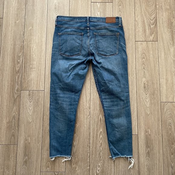 Madewell | 9" High Rise Skinny Crop - Picture 3 of 13